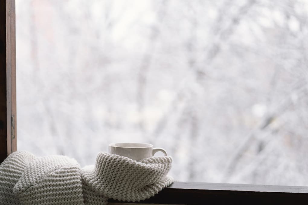 How to Prepare for Power Outages in Summer and Winter 2025