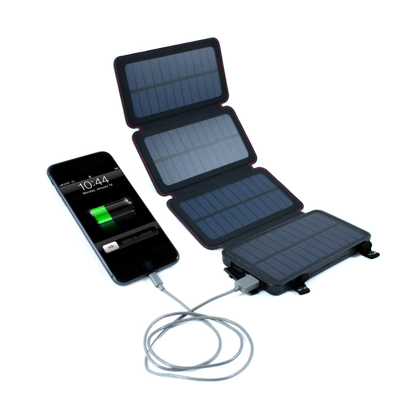 Quadra-Four-Panel-Solar-Power-Bank-17